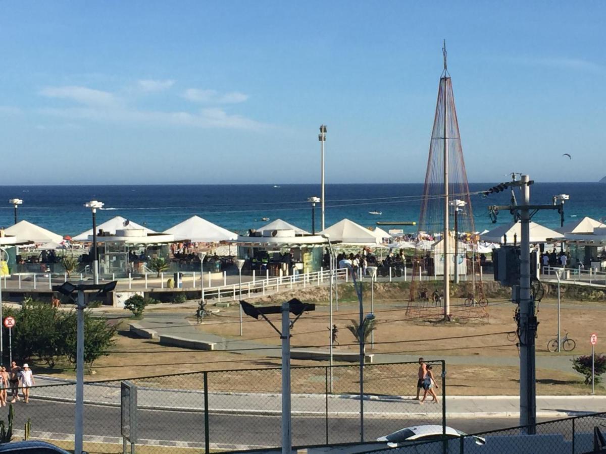 Beira Mar Na Praia Do Forte - Cabo Frio Rj Luaran gambar